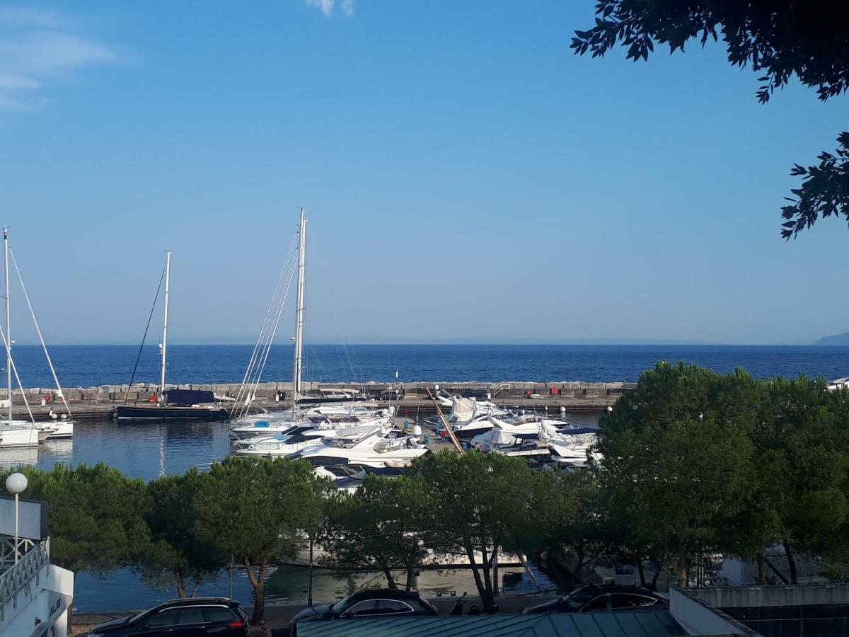 Apartment Koric Opatija Exterior foto